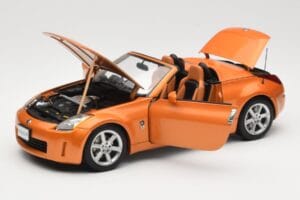 Nissan Fairlady Z Z33 Roadster Sunset Orange AUTOart 1:18 77377 Metāls — attēls 2 no 8