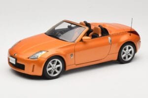 Nissan Fairlady Z Z33 Roadster Sunset Orange AUTOart 1:18 77377 Metāls