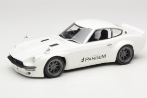 Nissan Fairlady Z Z34 Pandem Otto 1:18 OT1167 Sveķi