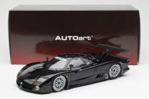 Nissan R390 GT1 #0 24 Hours of Le Mans 1998 AUTOart 1:18 89878 Metāls — attēls 8 no 8