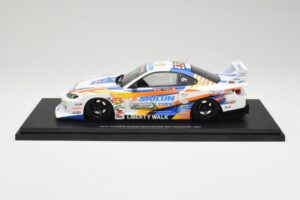 Nissan Silvia S15 LB-Super Silhouette #555 Formula Drift Japan 2023 TopSpeed 1:18 TS0586 Sveķi