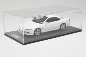 Nissan Silvia S15 Spec-S Balts Cracked Plexi One Model 1:18 REMC034 Metāls — attēls 6 no 7