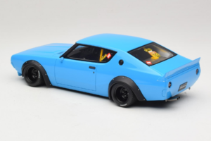 Nissan Skyline 2000 GT-R KPGC110 LB Works Zils Otto 1:18 OT1210 Sveķi — attēls 4 no 6