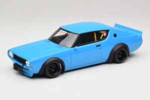 Nissan Skyline 2000 GT-R KPGC110 LB Works Zils Otto 1:18 OT1210 Sveķi