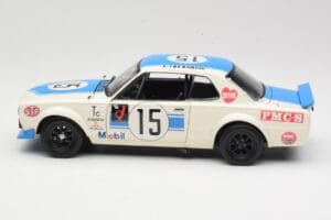 Nissan Skyline 2000GT-R KPGC10 #15 K. Takahashi Nissan Works JTCC 1972 Kyosho 1:18 08122B Metāls — attēls 4 no 8