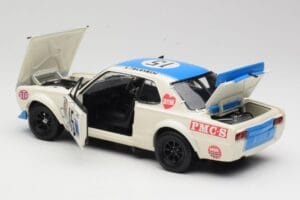 Nissan Skyline 2000GT-R KPGC10 #15 K. Takahashi Nissan Works JTCC 1972 Kyosho 1:18 08122B Metāls — attēls 5 no 8