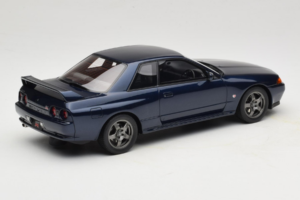 Nissan Skyline GT-R BNR32 Dark Blue Pearl Otto 1:18 OT1199 Sveķi — attēls 2 no 6