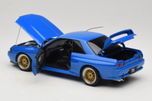 Nissan Skyline GT-R R32 V-Spec II Tuned Zils AUTOart 1:18 77415 Metāls — attēls 5 no 8