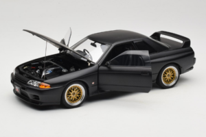 Nissan Skyline GT-R R32 V-Spec II Tuned Version Matt Black AUTOart 1:18 77418 Metāls — attēls 2 no 8