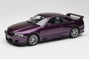 Nissan Skyline GT-R R33 V-Spec Midnight Purple Otto 1:18 OT1138 Sveķi