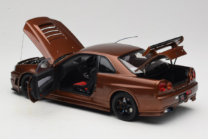 Nissan Skyline GT-R R34 Customized Metallic Bronze MotorHelix 1:18 M83414 Metāls — attēls 5 no 8