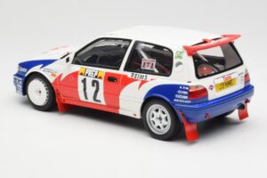 Nissan Sunny GTI-R T. Makinen / S. Harjanne Rally Monte Carlo 1992 Otto 1:18 OT461 Sveķi — attēls 5 no 6