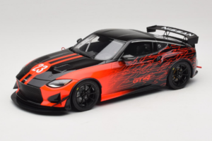 Nissan Z GT4 #23 SEMA Show 2022 Otto 1:18 OT1229 Sveķi