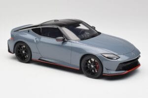 Nissan Z RZ34 NISMO Stealth Pelēks GT Spirit 1:18 GT484 Sveķi — attēls 4 no 6