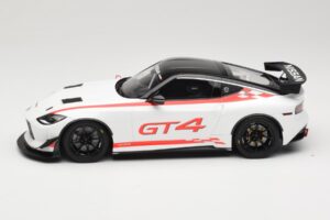 Nissan Z RZ34 GT4 Presentation 2022 Otto 1:18 OT1124 Sveķi — attēls 3 no 6