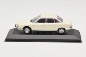 NSU Ro80 Balts Minichamps 1:43 NUS001 Metāls
