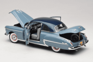 Oldsmobile 88 Zils Grease Auto World 1:18 AWSS103/06 Metāls — attēls 5 no 8