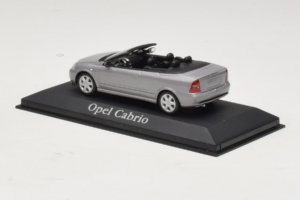 Opel Astra G Kabriolets Grey Metallic Minichamps 1:43 ASTRA001 Metāls — attēls 3 no 4