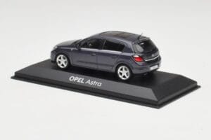 Opel Astra H Tumši Zils Minichamps 1:43 B24910027-A1 Metāls — attēls 3 no 4