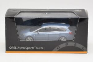 Opel Astra J Sports Tourer Blue Metallic Minichamps 1:43 400049012 Metāls — attēls 4 no 4