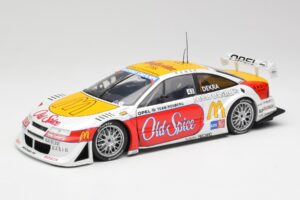 Opel Calibra #43 J.J. Lehto Team Rosberg DTM 1996 UT Models 1:18 39677 Metāls