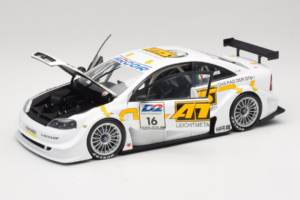 Opel Astra V8 Coupe #16 S. Modena DTM 2000 Action 1:18 AC8004816 Metāls — attēls 2 no 8