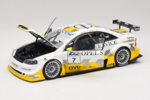 Opel Astra V8 Coupe #7 M. Reuter DTM 2000 Action 1:18 AC8004807 Metāls — attēls 2 no 8
