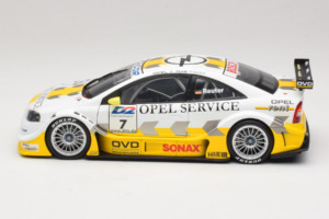 Opel Astra V8 Coupe #7 M. Reuter DTM 2000 Action 1:18 AC8004807 Metāls — attēls 4 no 8