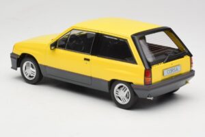 Opel Corsa A SR Dzeltens MCG 1:18 MCG18431 Metāls — attēls 5 no 6