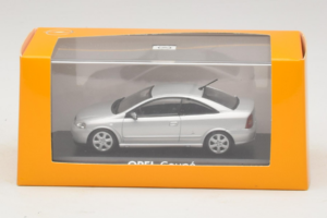 Opel Coupe Bertone Sudrabs Minichamps 1:43 B24910027 Metāls — attēls 4 no 4