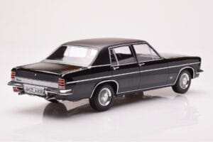 Opel Diplomat V8 Melns Norev 1:18 183687 Metāls — attēls 2 no 6