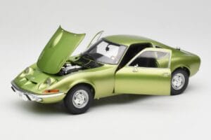 Opel GT Green Metallic Minichamps 1:18 180049029 Metāls — attēls 2 no 8
