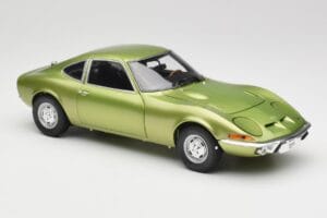 Opel GT Green Metallic Minichamps 1:18 180049029 Metāls — attēls 6 no 8