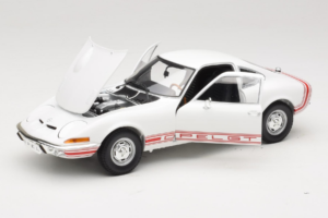 Opel GT Balts Minichamps 1:18 180049027 Metāls — attēls 2 no 8