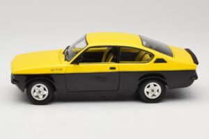 Opel Kadett C GT/E Dzeltens & Melns Minichamps 1:18 180045521 Metāls — attēls 4 no 8