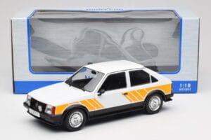 Opel Kadett D SR Balts ar Dzeltenu Dekoru MCG 1:18 MCG18534 Metāls — attēls 6 no 6