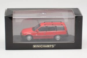 Opel Kadett E Club Universāls Sarkans Minichamps 1:43 400045910 Metāls — attēls 2 no 3