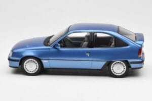 Opel Kadett E GSi Gaiši Zils Metallic Norev 1:18 183615 Metāls — attēls 3 no 6