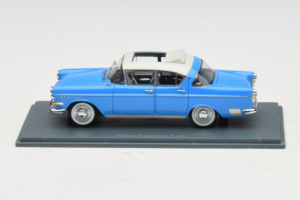 Opel Kapitan P1 Zils NEO 1:43 NEO43940 Sveķi