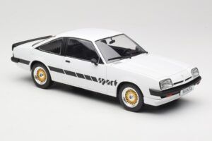 Opel Manta B Sport Balts MCG 1:18 MCG18237 Metāls — attēls 4 no 6