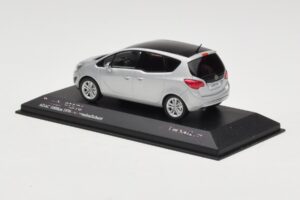 Opel Meriva B Sudrabs Metallic Minichamps 1:43 400040000 Metāls — attēls 3 no 4