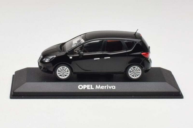 Opel Meriva B Melns Minichamps 1:43 400040005 Metāls