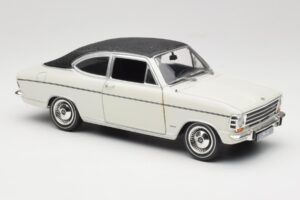 Opel Olympia A Coupe Balts Melns Revell 1:18 8446 Metāls — attēls 6 no 8