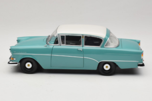 Opel Rekord P1 Tirkīzzils Minichamps 1:18 180043200 Metāls — attēls 4 no 8