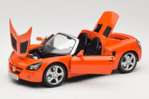 Opel Speedster Oranžs Maisto 1:18 31615 Metāls — attēls 2 no 8
