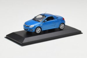 Opel Tigra Twin Top Zils Minichamps 1:43 919084 Metāls — attēls 2 no 4