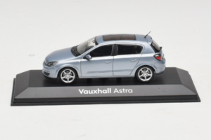 Opel Astra H Blue Metallic Minichamps 1:43 ASTRA004 Metāls