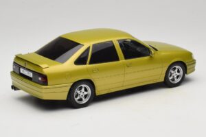 Opel Vectra A 2000 16V Dzeltens MCG 1:18 MCG18463 Metāls — attēls 2 no 6