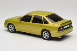 Opel Vectra A 2000 16V Dzeltens MCG 1:18 MCG18463 Metāls — attēls 5 no 6