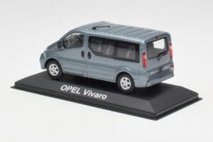 Opel Vivaro A Zilgani Pelēks Minichamps 1:43 VIVARO001 Metāls — attēls 3 no 4